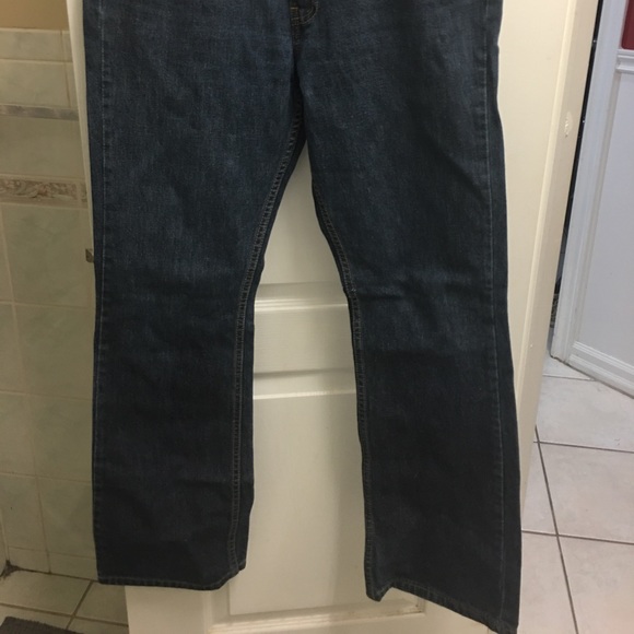 Levi’s Bootcut Blue Jeans - Picture 5 of 5